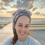 יעל אברהמוב